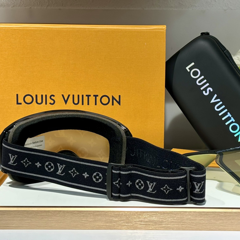 Louis Vuitton LV Snow Mask     - PerfectKickZ