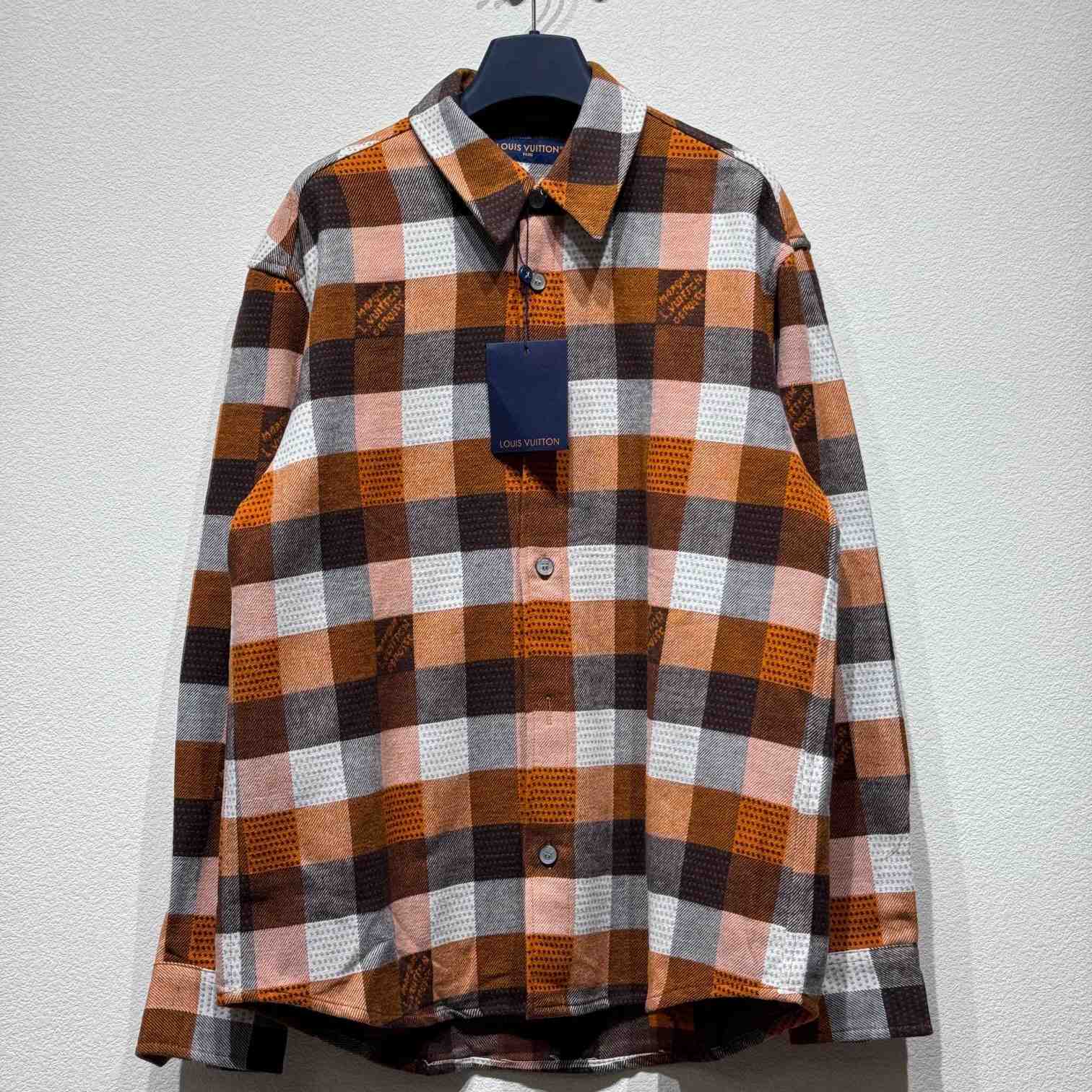 Louis Vuitton Button-Down Long-Sleeved Flannel Shirt  1AFXSJ - PerfectKickZ