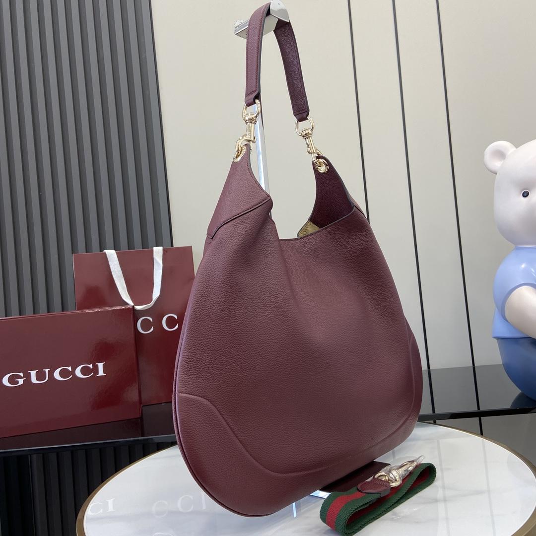 Gucci B Medium Shoulder Bag - PerfectKickZ