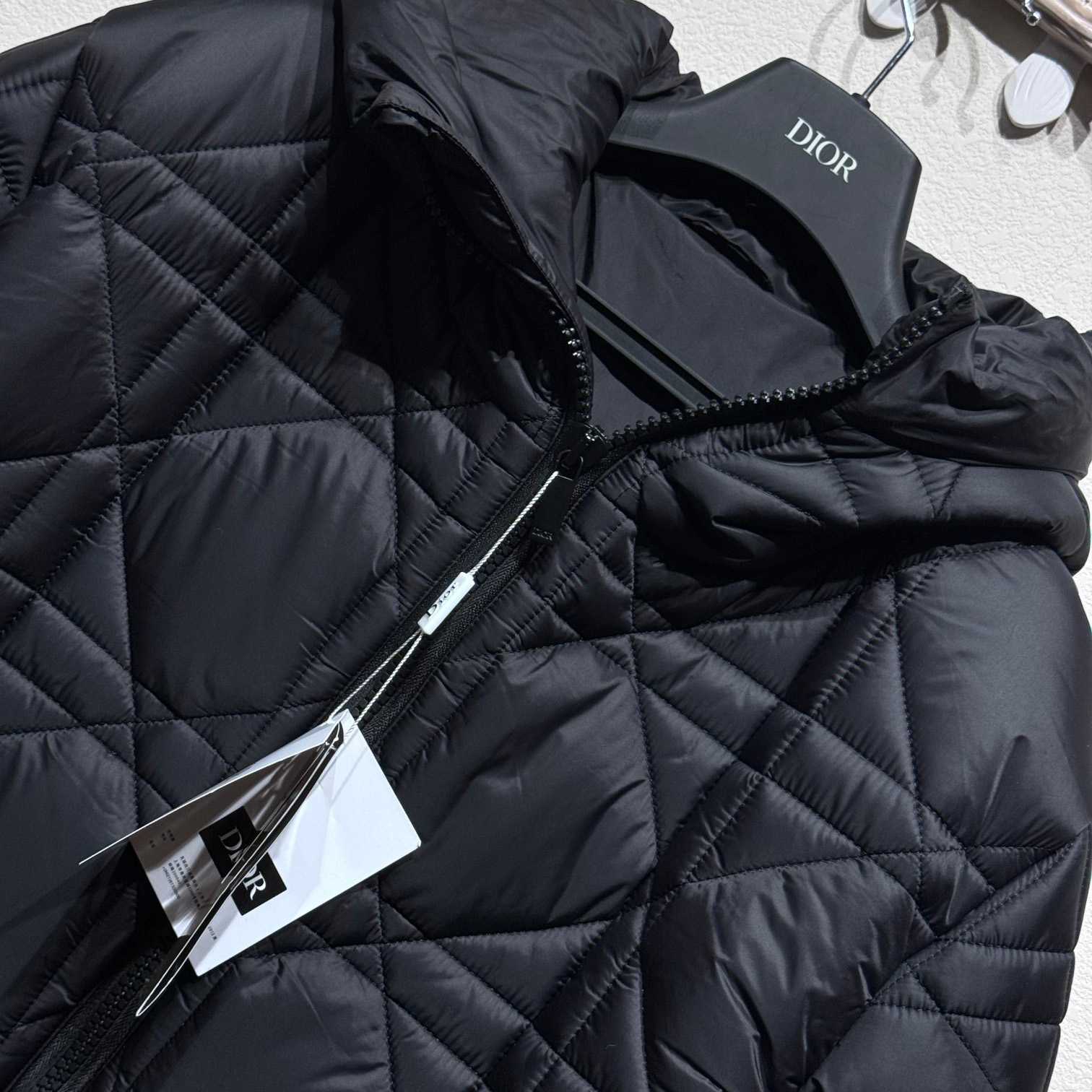 Dior Puffer Jacket - PerfectKickZ