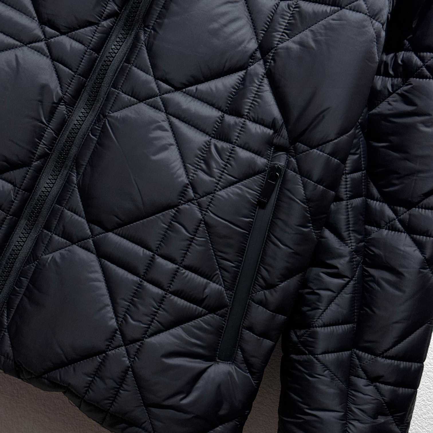 Dior Puffer Jacket - PerfectKickZ