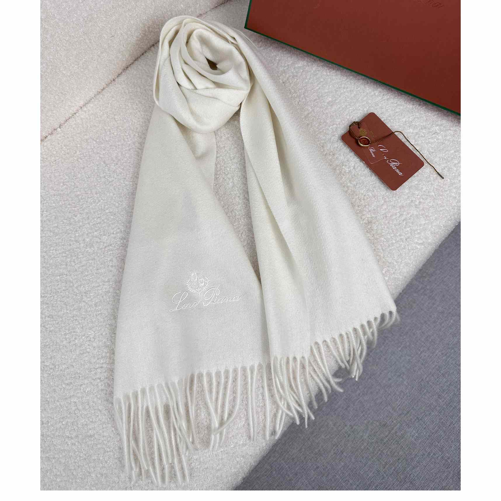 Loro Piana Grande Unita Scarf - PerfectKickZ