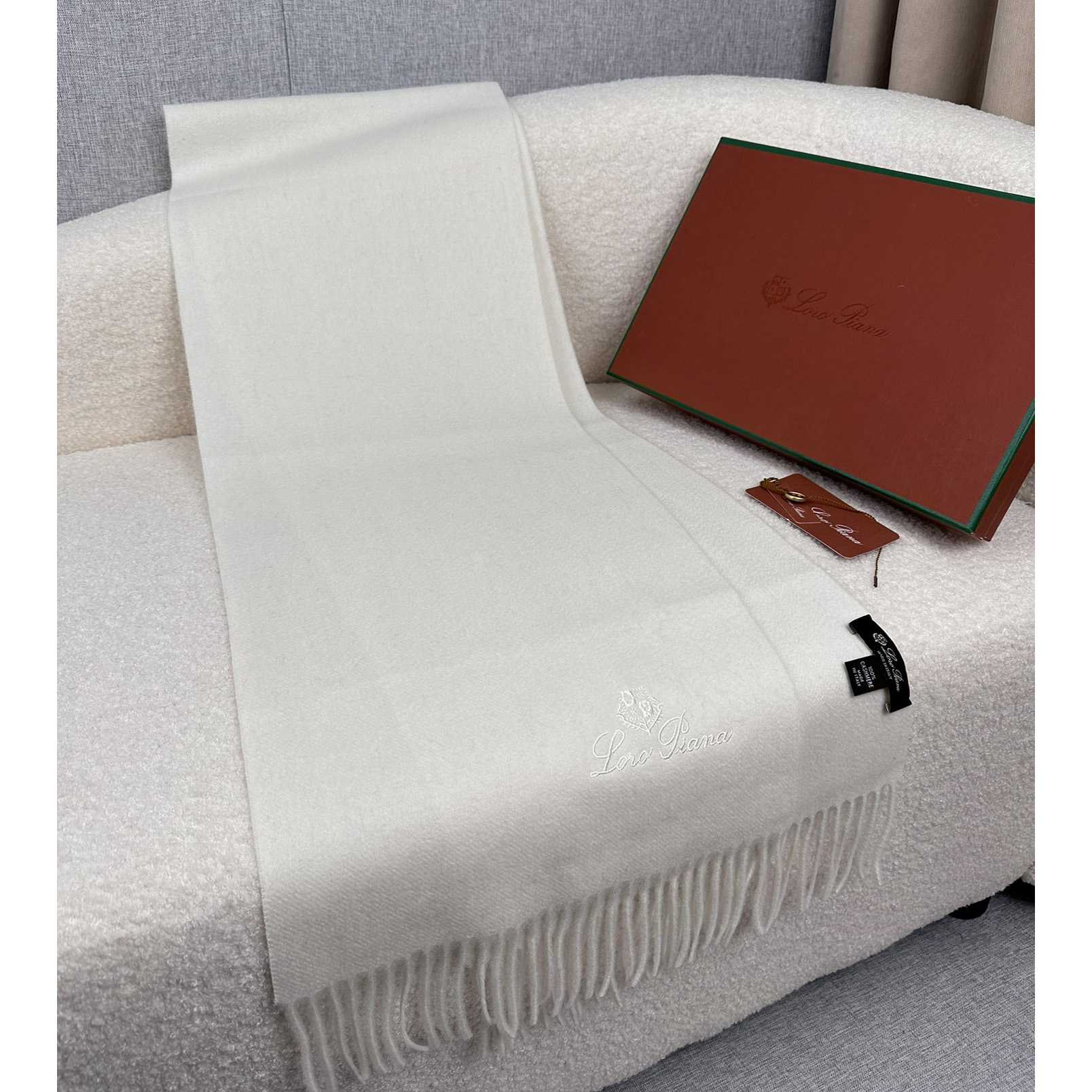 Loro Piana Grande Unita Scarf - PerfectKickZ