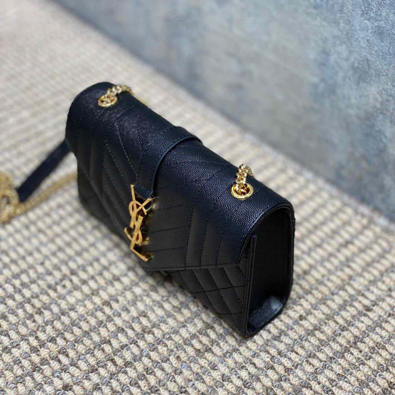 Saint Laurent Envelope Small In Quilted Grain De Poudre Embossed Leather - PerfectKickZ