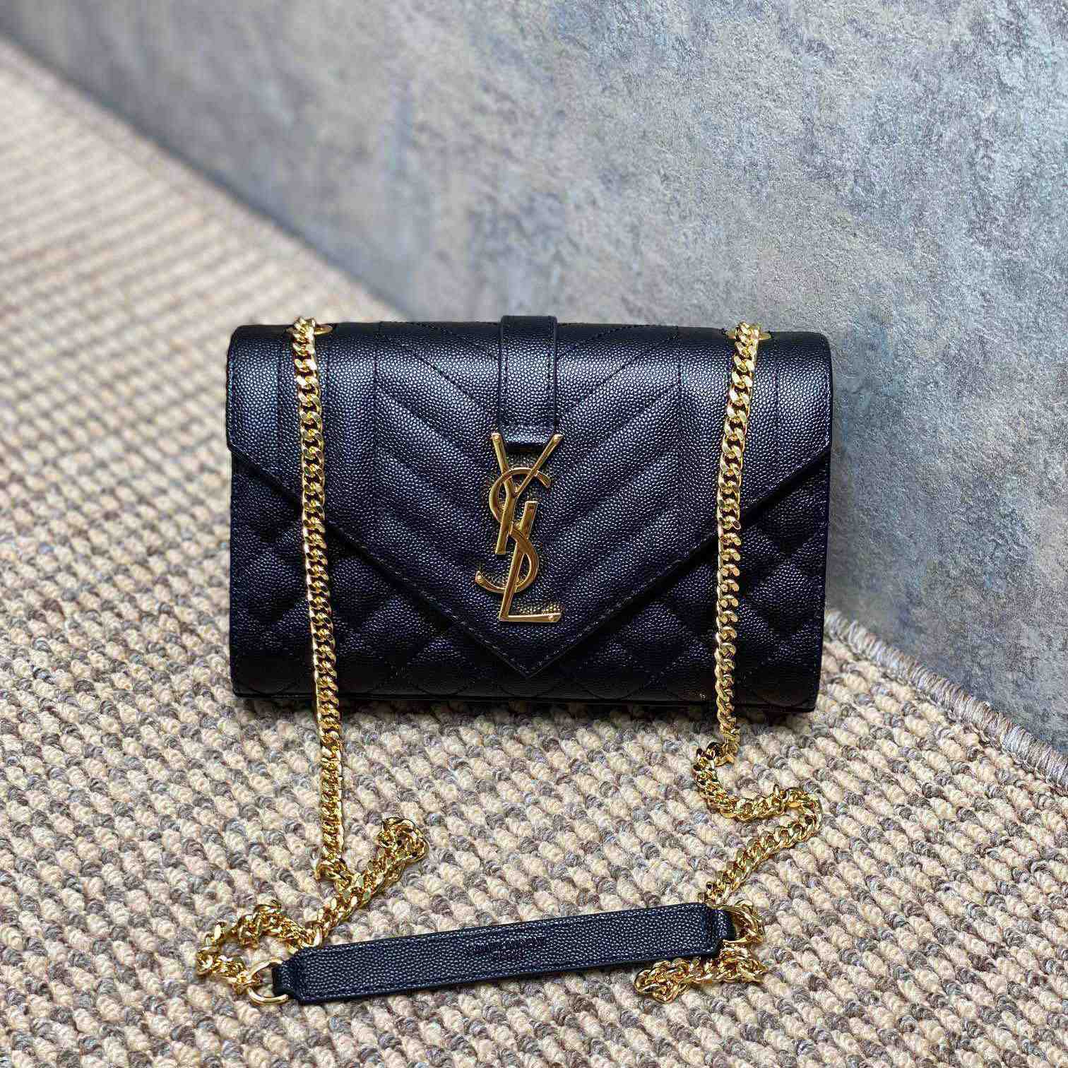 Saint Laurent Envelope Small In Quilted Grain De Poudre Embossed Leather - PerfectKickZ