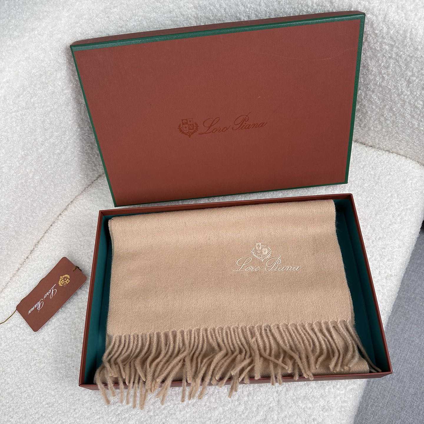 Loro Piana Grande Unita Scarf - PerfectKickZ