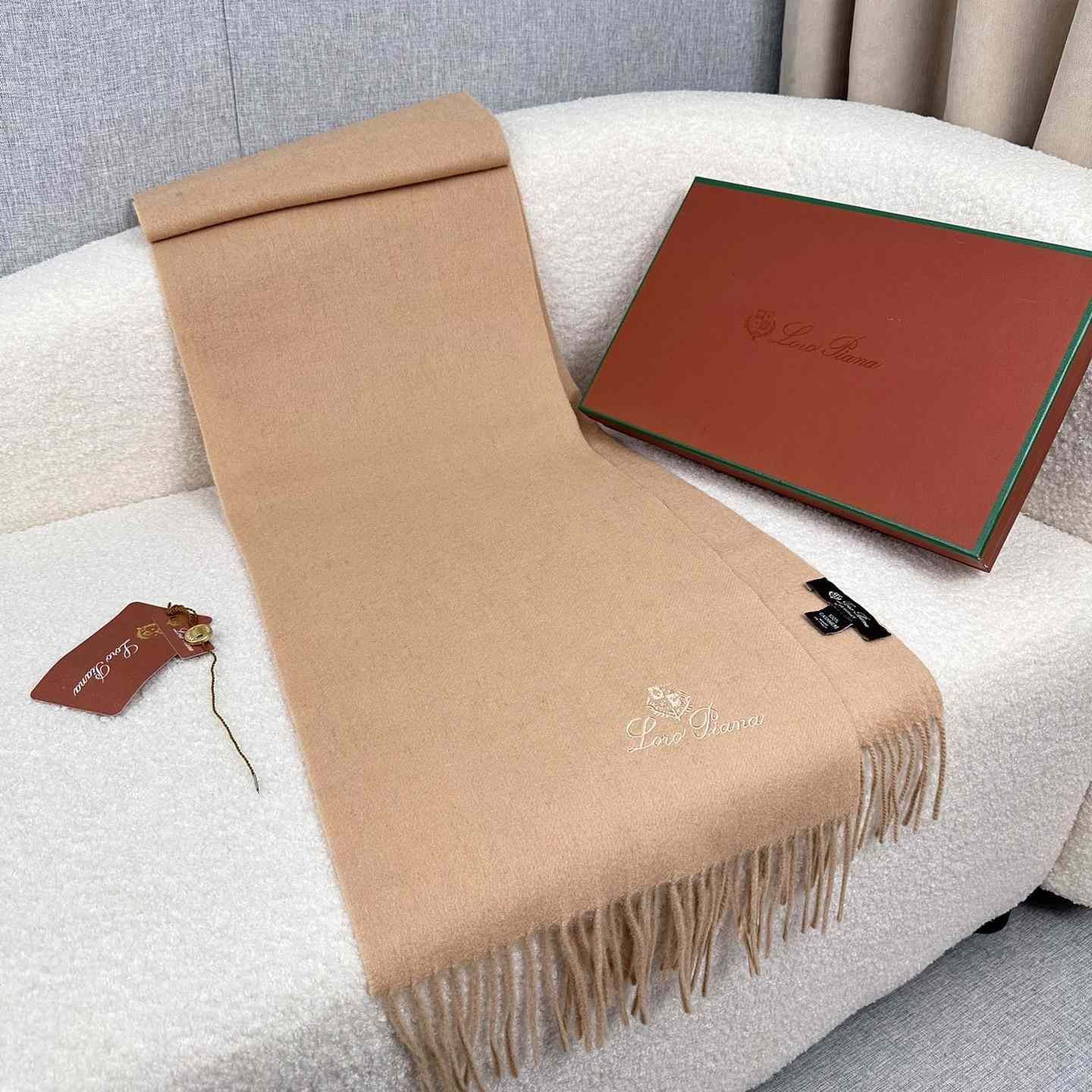 Loro Piana Grande Unita Scarf - PerfectKickZ