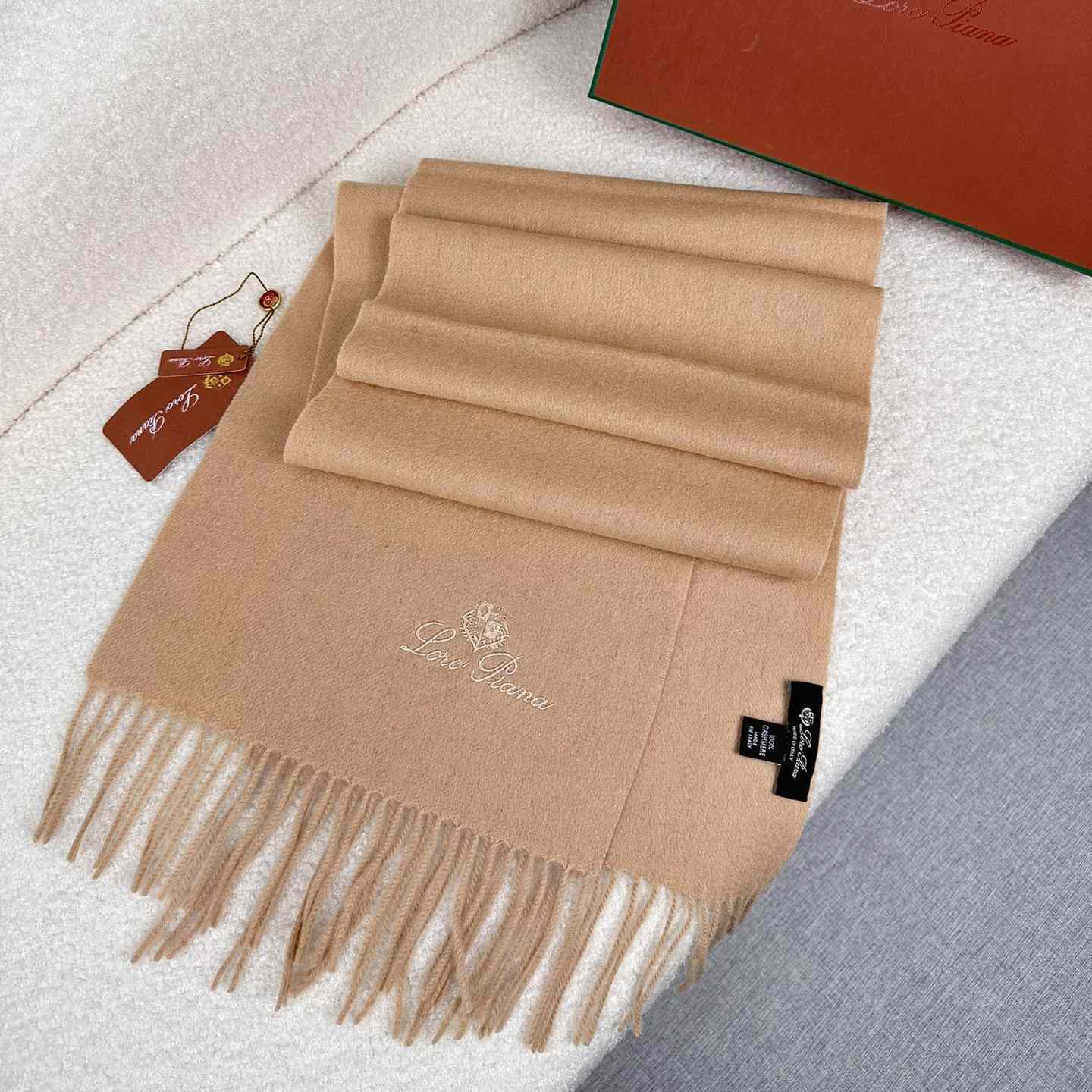 Loro Piana Grande Unita Scarf - PerfectKickZ