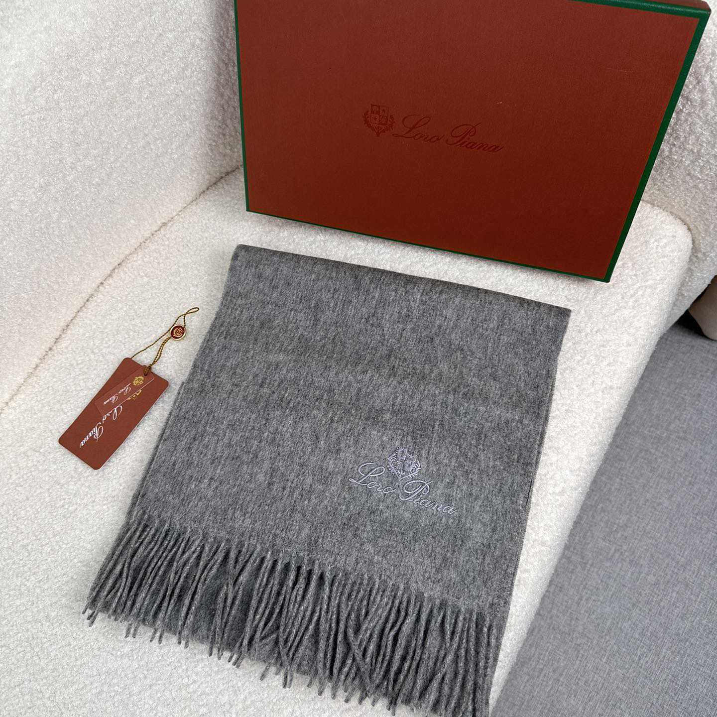 Loro Piana Grande Unita Scarf - PerfectKickZ