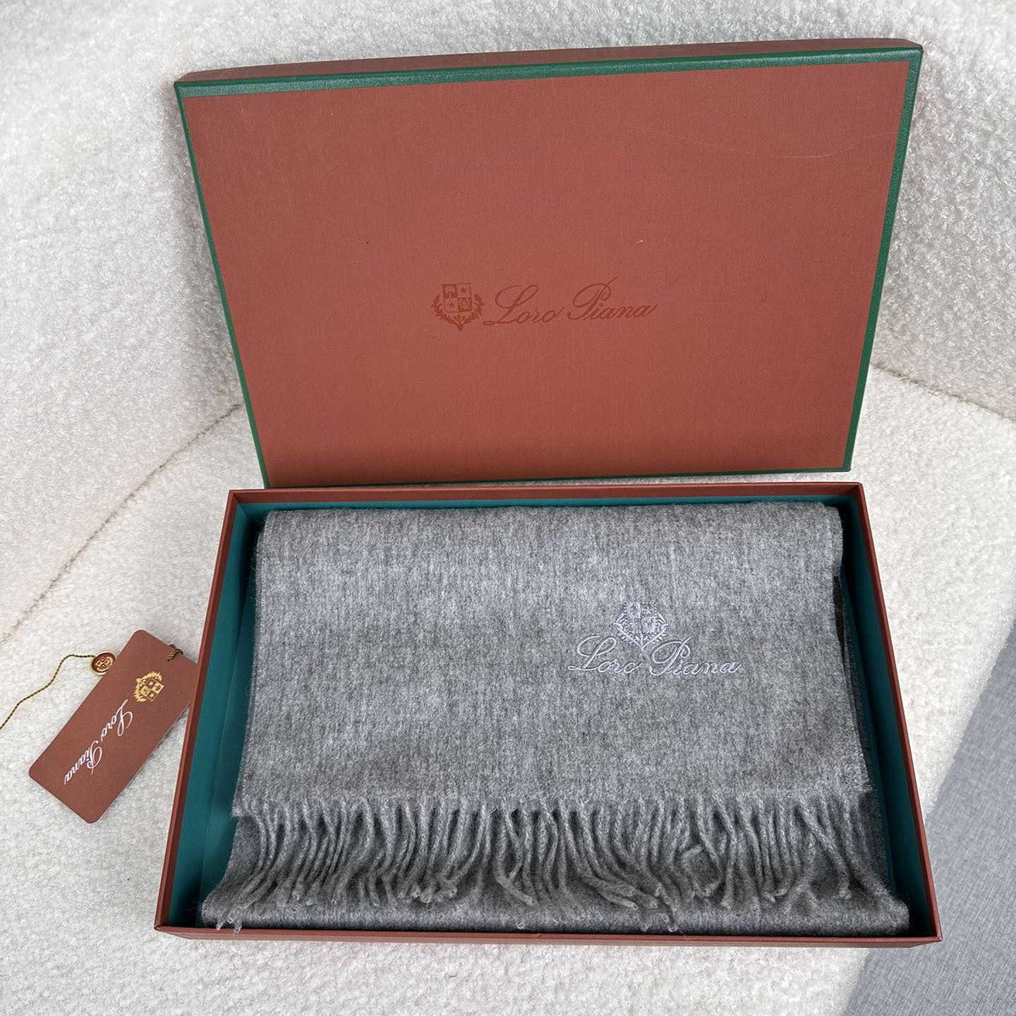 Loro Piana Grande Unita Scarf - PerfectKickZ