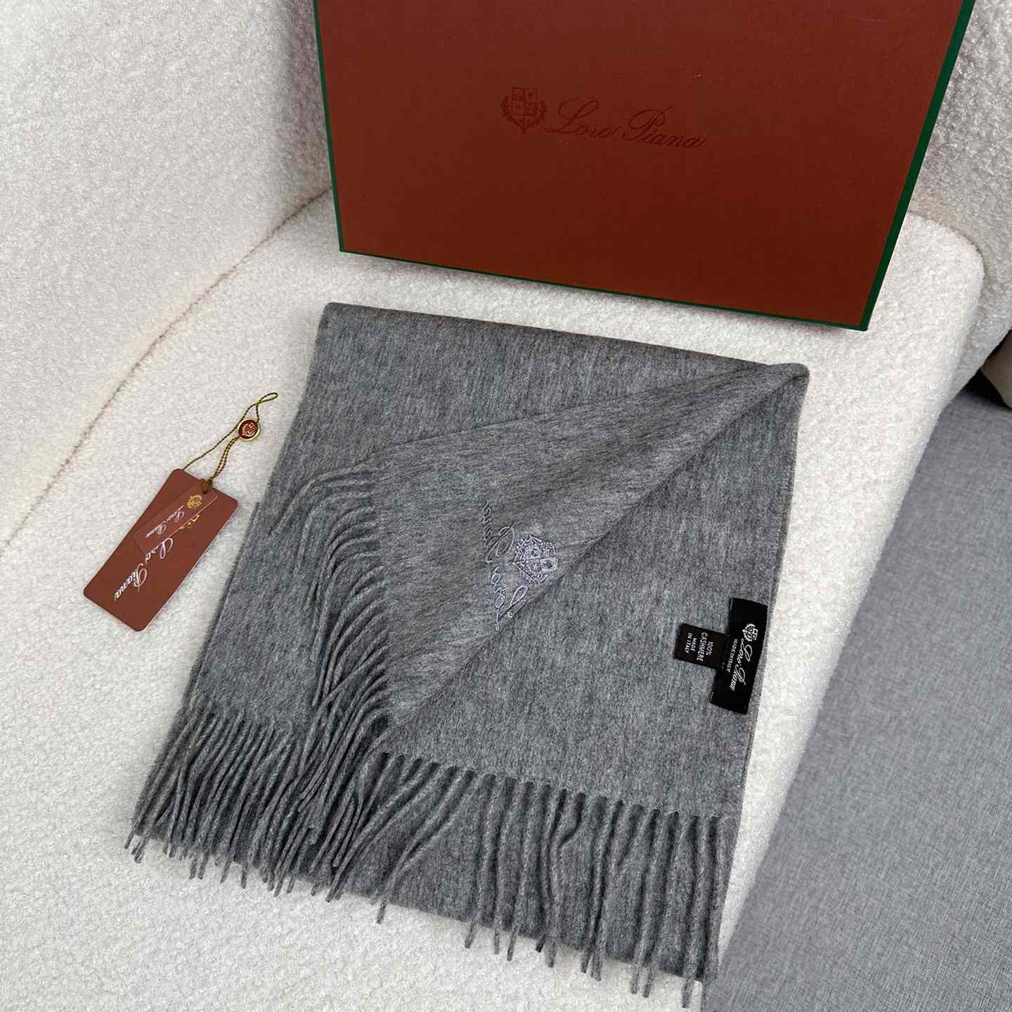 Loro Piana Grande Unita Scarf - PerfectKickZ