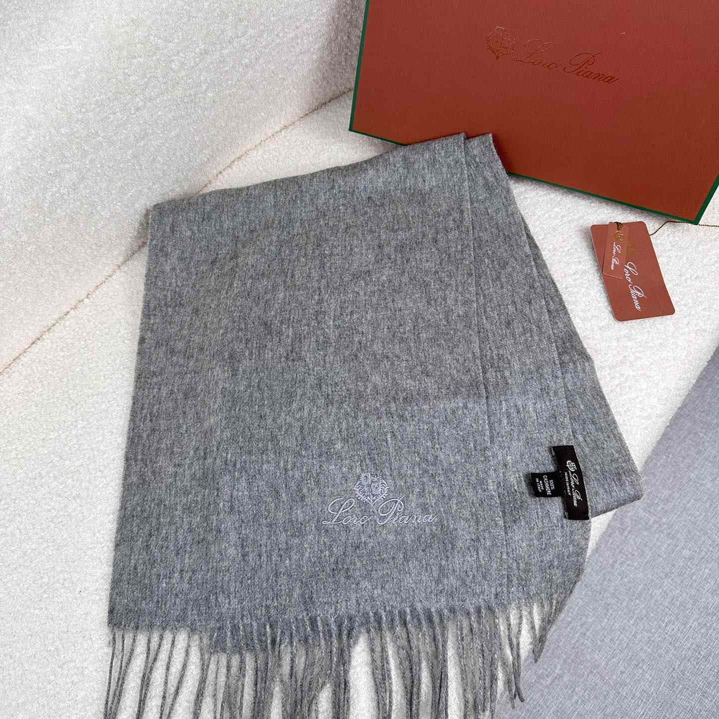Loro Piana Grande Unita Scarf - PerfectKickZ