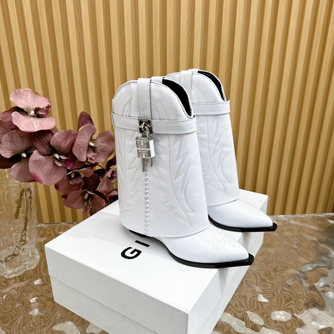 Givenchy Shark Lock Cowboy Ankle Boots In Leather - PerfectKickZ