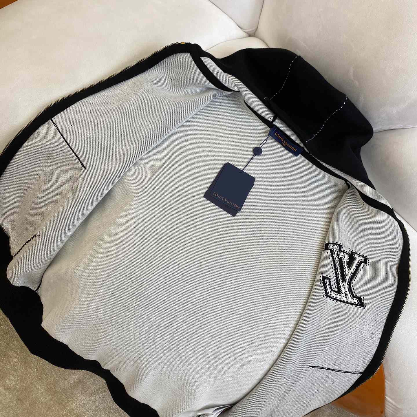 Louis Vuitton Graphic Intarsia Zipped Cotton Hoodie   1AFXKW - PerfectKickZ