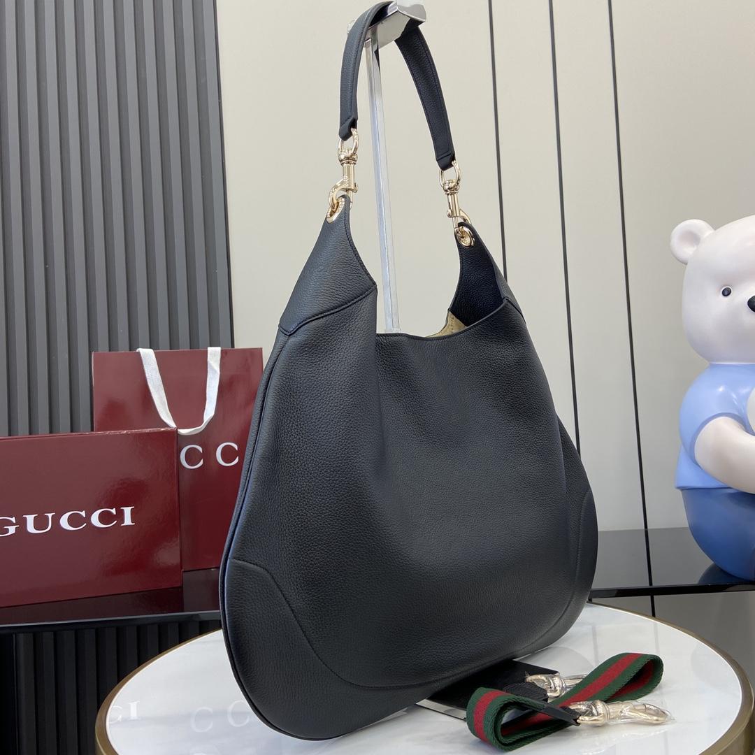 Gucci B Medium Shoulder Bag - PerfectKickZ