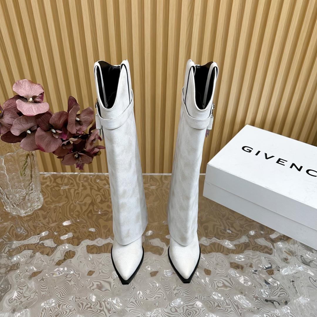 Givenchy Shark Lock Cowboy Boots In Aged Leather - PerfectKickZ