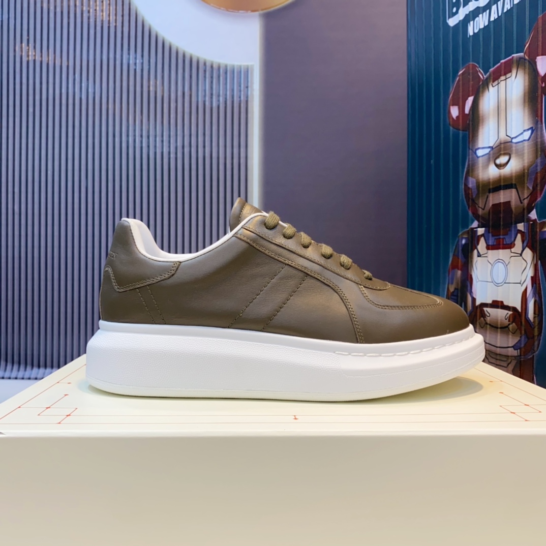 Alexander Mqueen Oversized Sneakers - PerfectKickZ