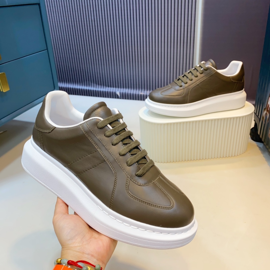 Alexander Mqueen Oversized Sneakers - PerfectKickZ