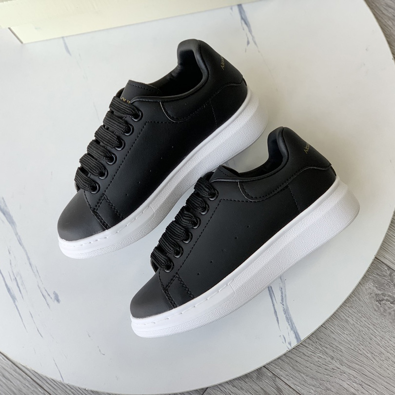 Alexander Mcqueen Oversized Kdis Sneaker  - PerfectKickZ