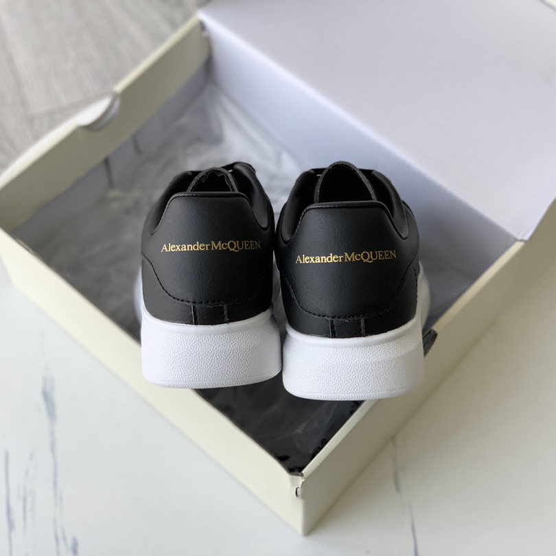Alexander Mcqueen Oversized Kdis Sneaker  - PerfectKickZ
