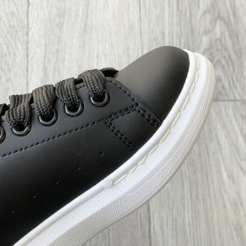 Alexander Mcqueen Oversized Kdis Sneaker  - PerfectKickZ
