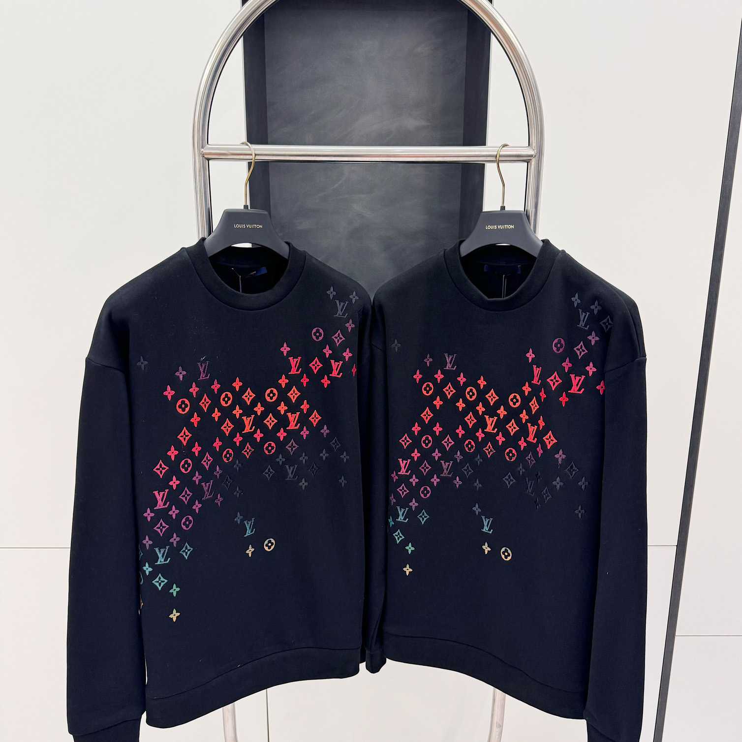 Louis Vuitton Monogram Sweatshirt - PerfectKickZ