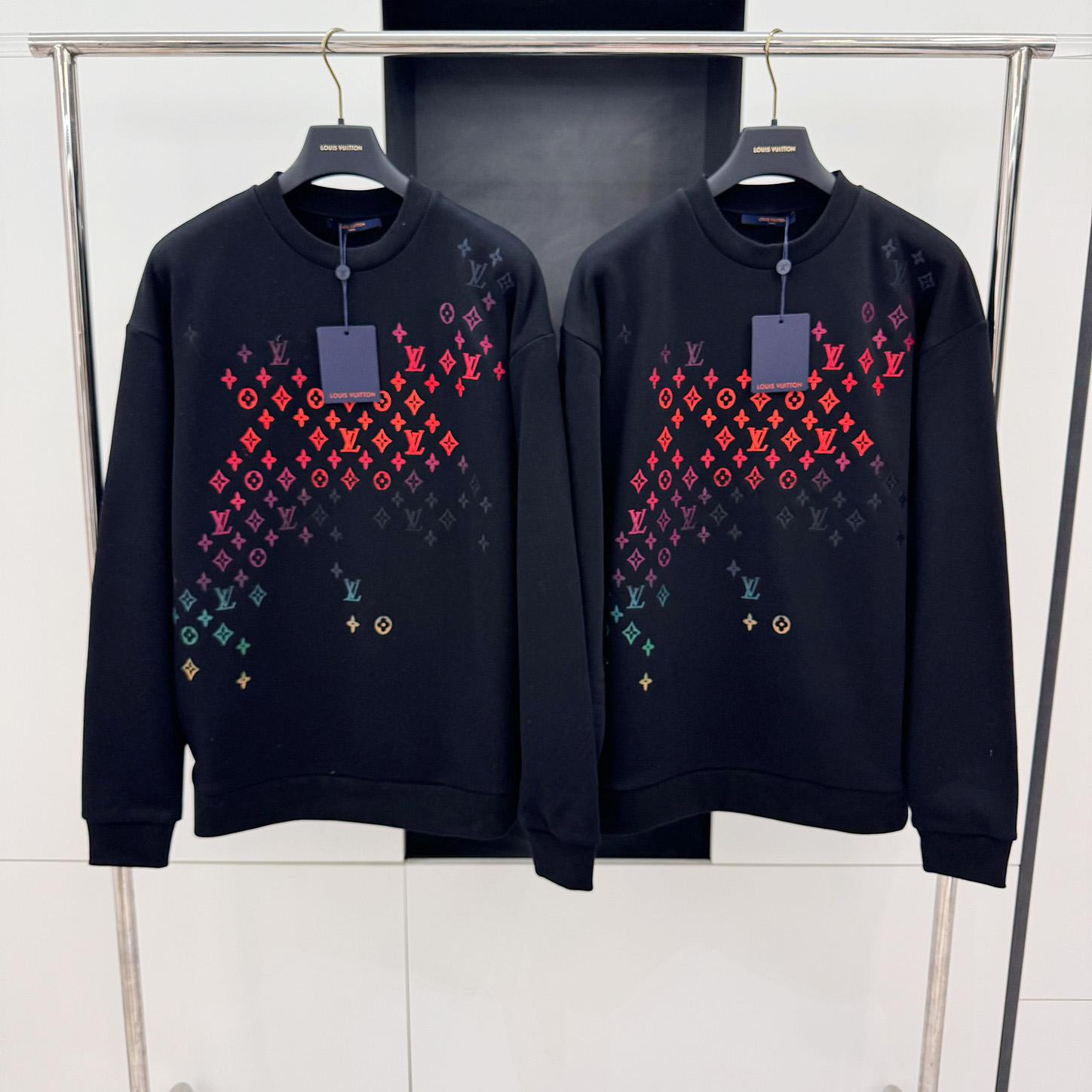 Louis Vuitton Monogram Sweatshirt - PerfectKickZ
