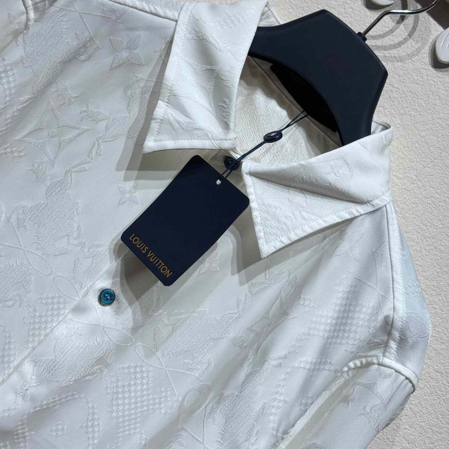 Louis Vuitton Long-Sleeved Jacquard Silk Shirt   1AFWS6 - PerfectKickZ