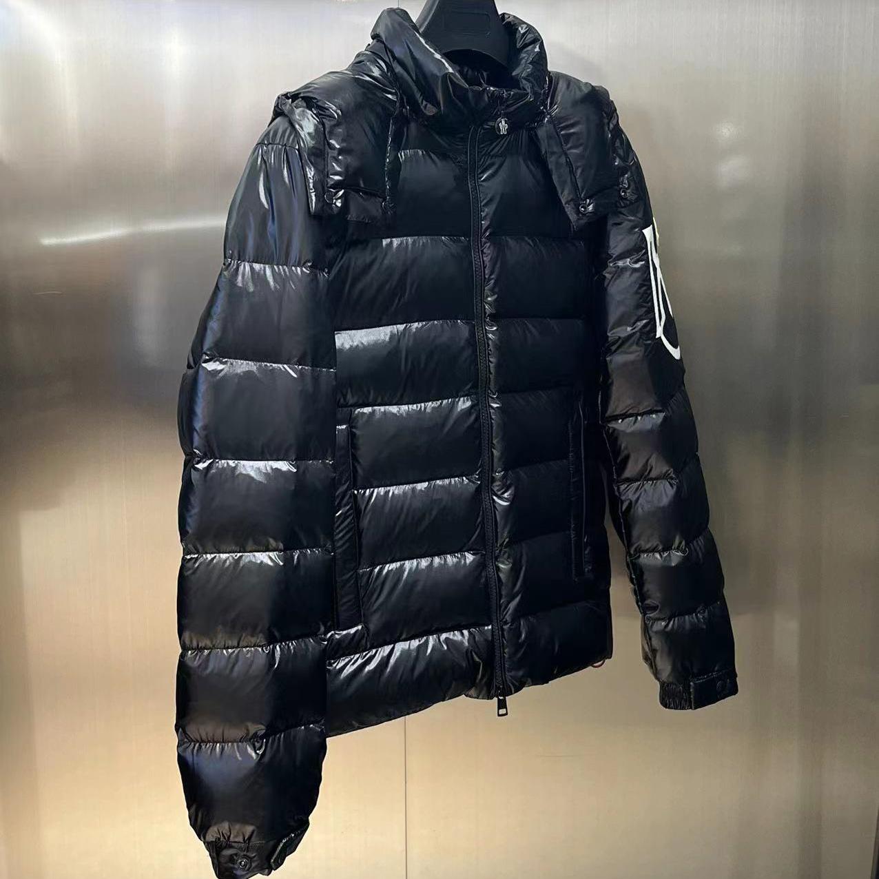 Moncler Saulx Short Down Jacket - PerfectKickZ