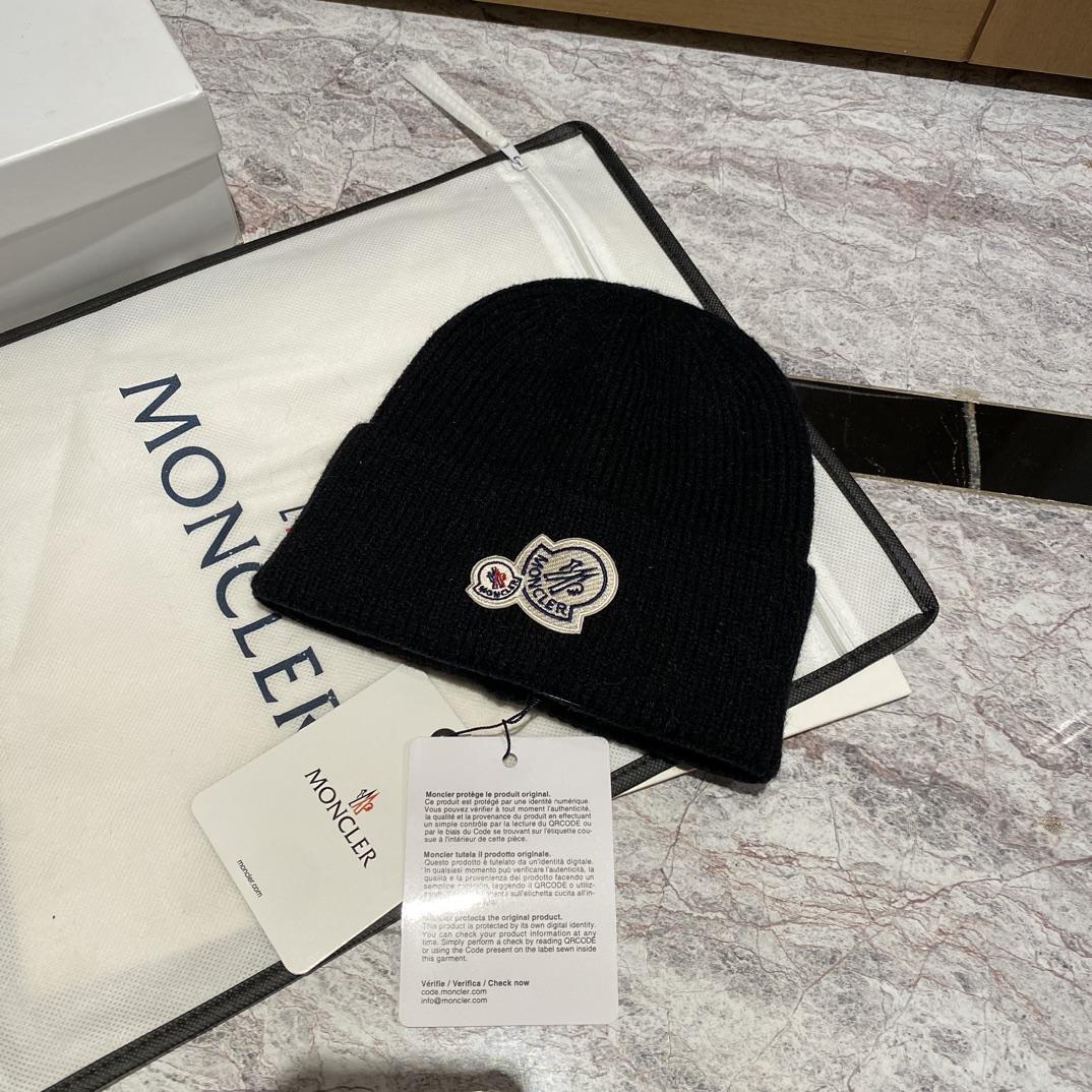 Moncler Beanie  - PerfectKickZ