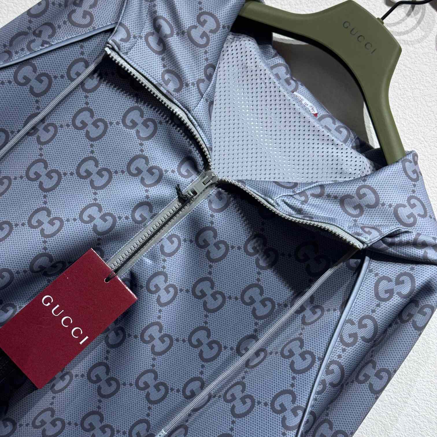 Gucci Jumbo GG Zip Jacket With Web - PerfectKickZ