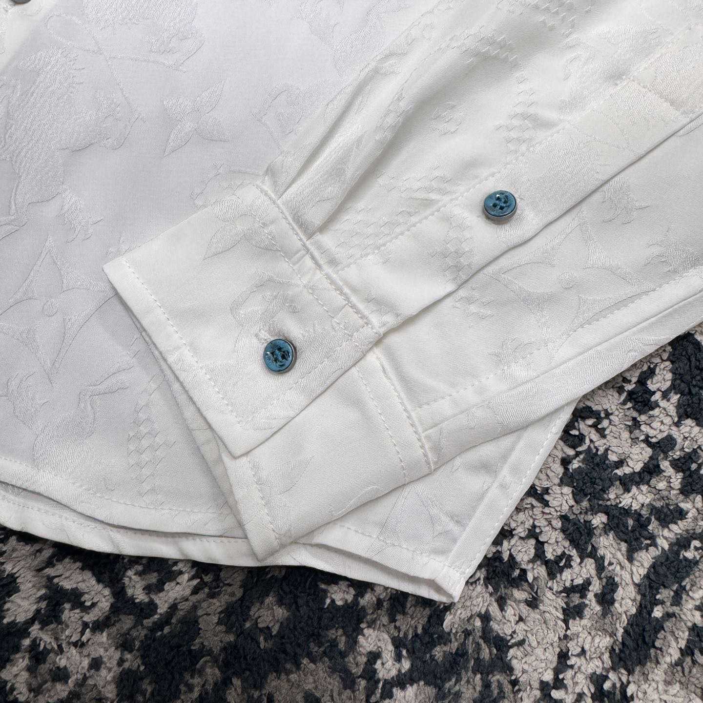 Louis Vuitton Long-Sleeved Jacquard Silk Shirt - PerfectKickZ