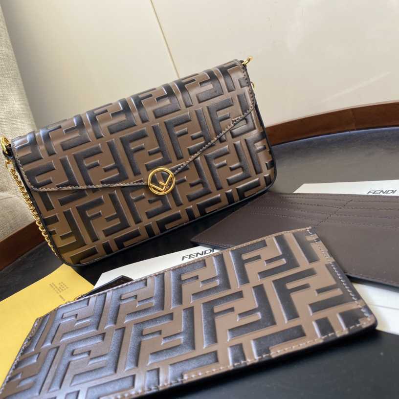 Fendi Envelope Clutch on Chain Zucca Embossed Leather （ 21-12-3.5cm ） - PerfectKickZ