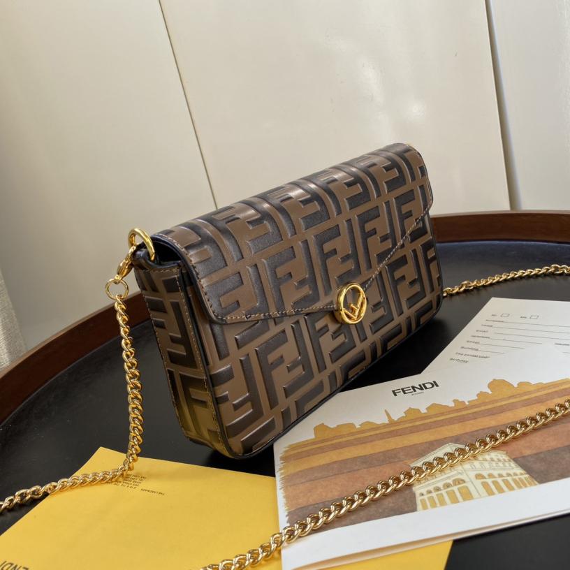 Fendi Envelope Clutch on Chain Zucca Embossed Leather （ 21-12-3.5cm ） - PerfectKickZ
