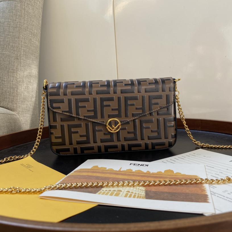 Fendi Envelope Clutch on Chain Zucca Embossed Leather （ 21-12-3.5cm ） - PerfectKickZ