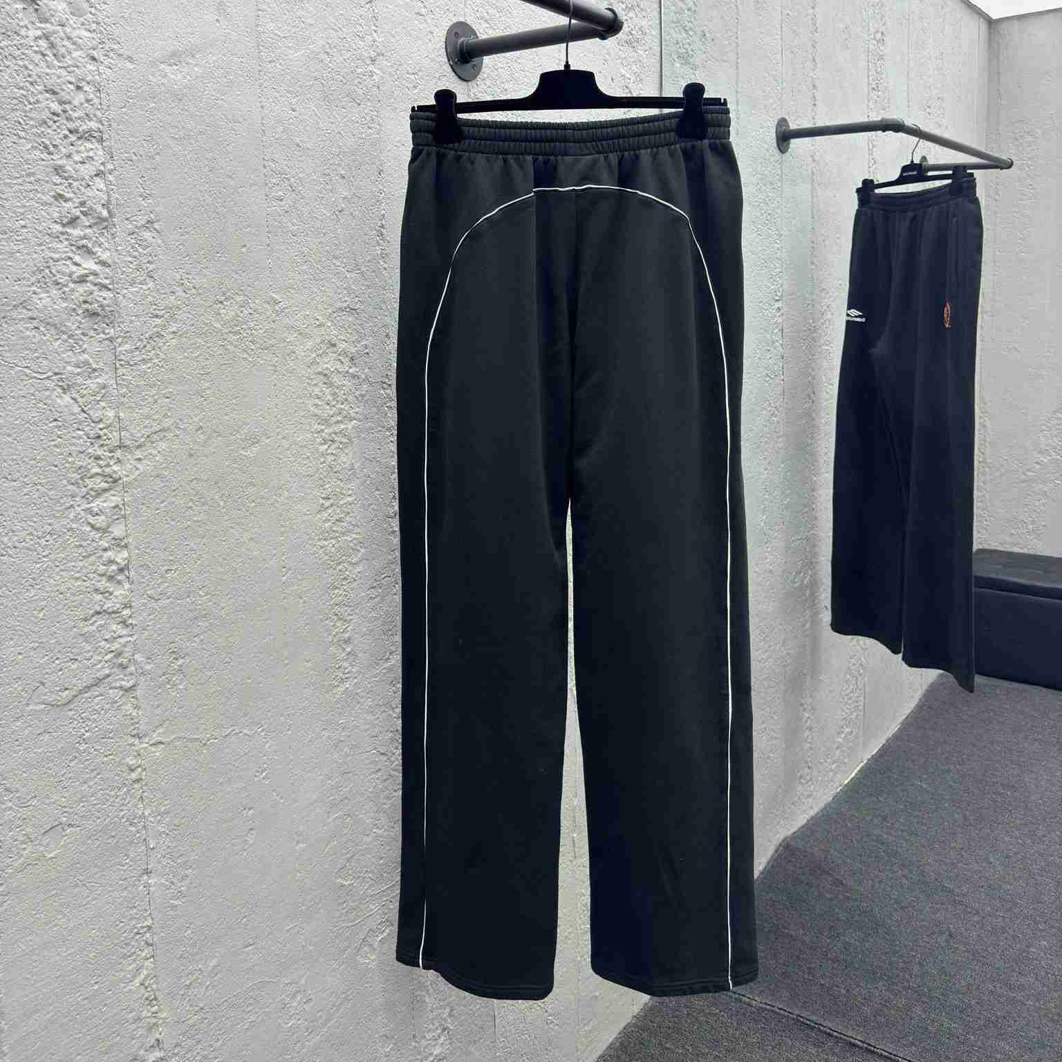 Balenciaga Soccer Tracksuit Pants - PerfectKickZ