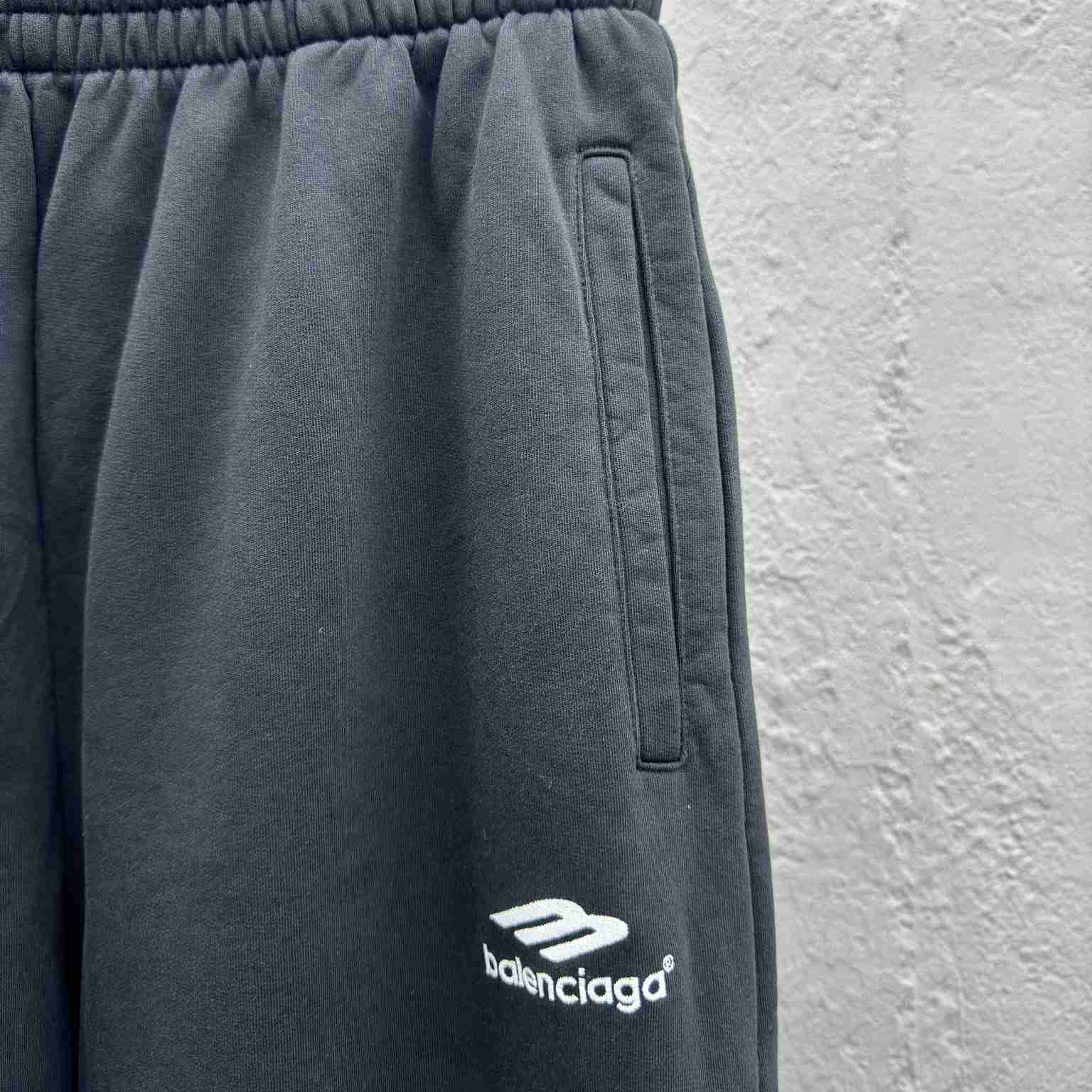 Balenciaga Soccer Tracksuit Pants - PerfectKickZ