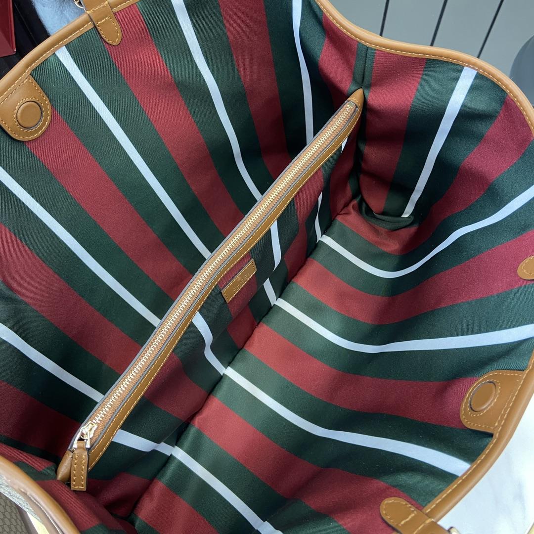 Gucci GG Emblem Large Tote Bag - PerfectKickZ