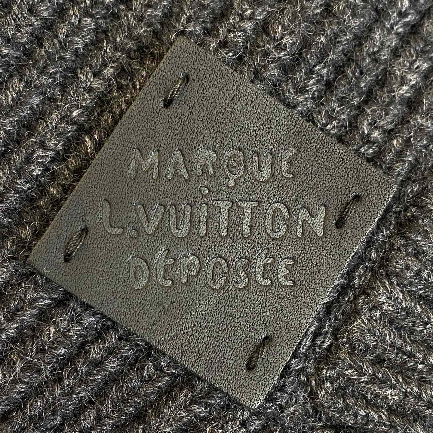 Louis Vuitton Cashmere Blend Shawl Collar Cardigan   1AFWBP - PerfectKickZ