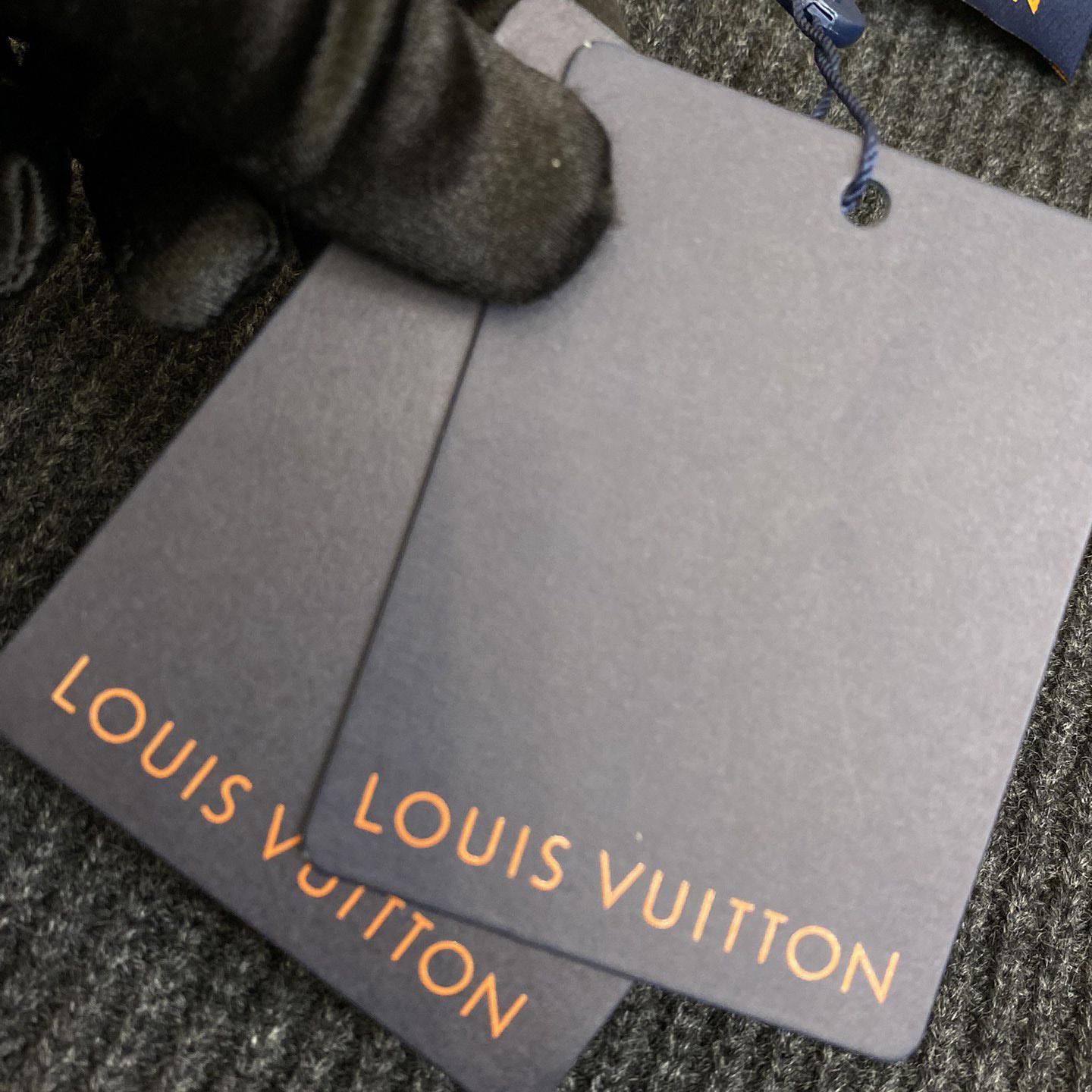 Louis Vuitton Cashmere Blend Shawl Collar Cardigan   1AFWBP - PerfectKickZ