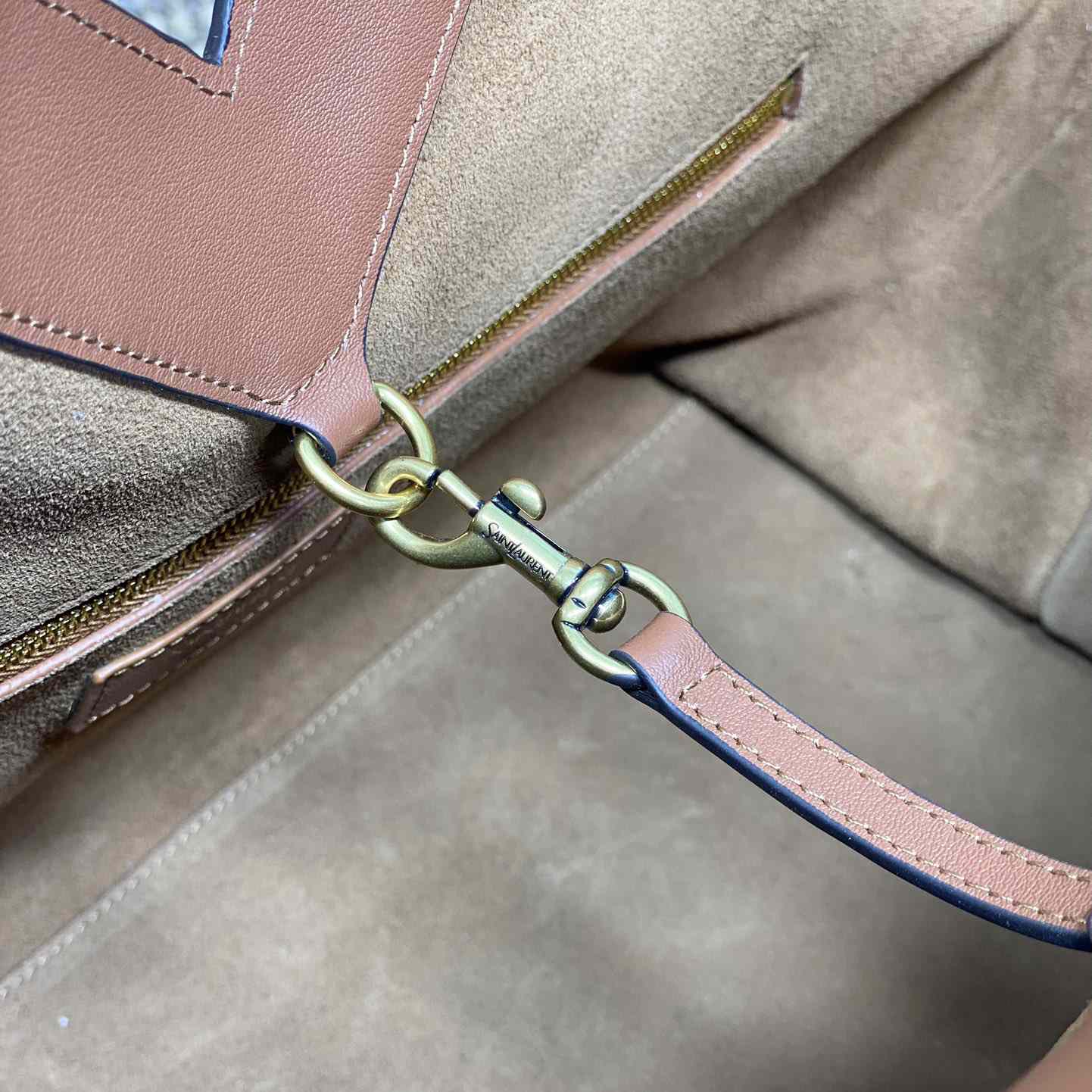 Saint Laurent Y Tote In Leather - PerfectKickZ