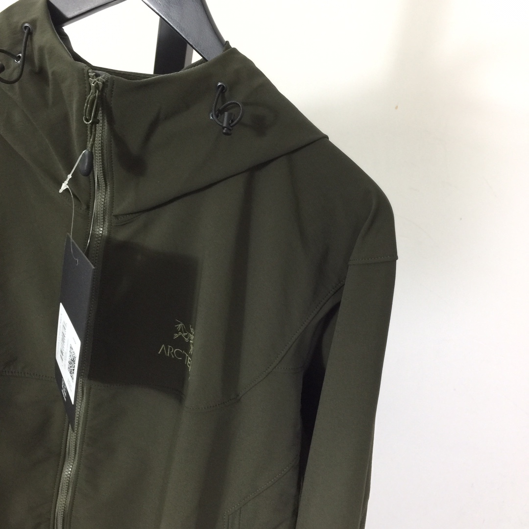 Arc'teryx GammaLt Jacket - PerfectKickZ