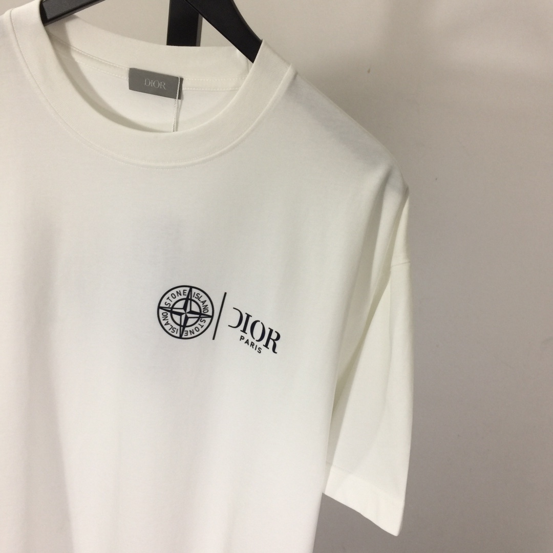 Dior And Stone Island T-Shirt - PerfectKickZ