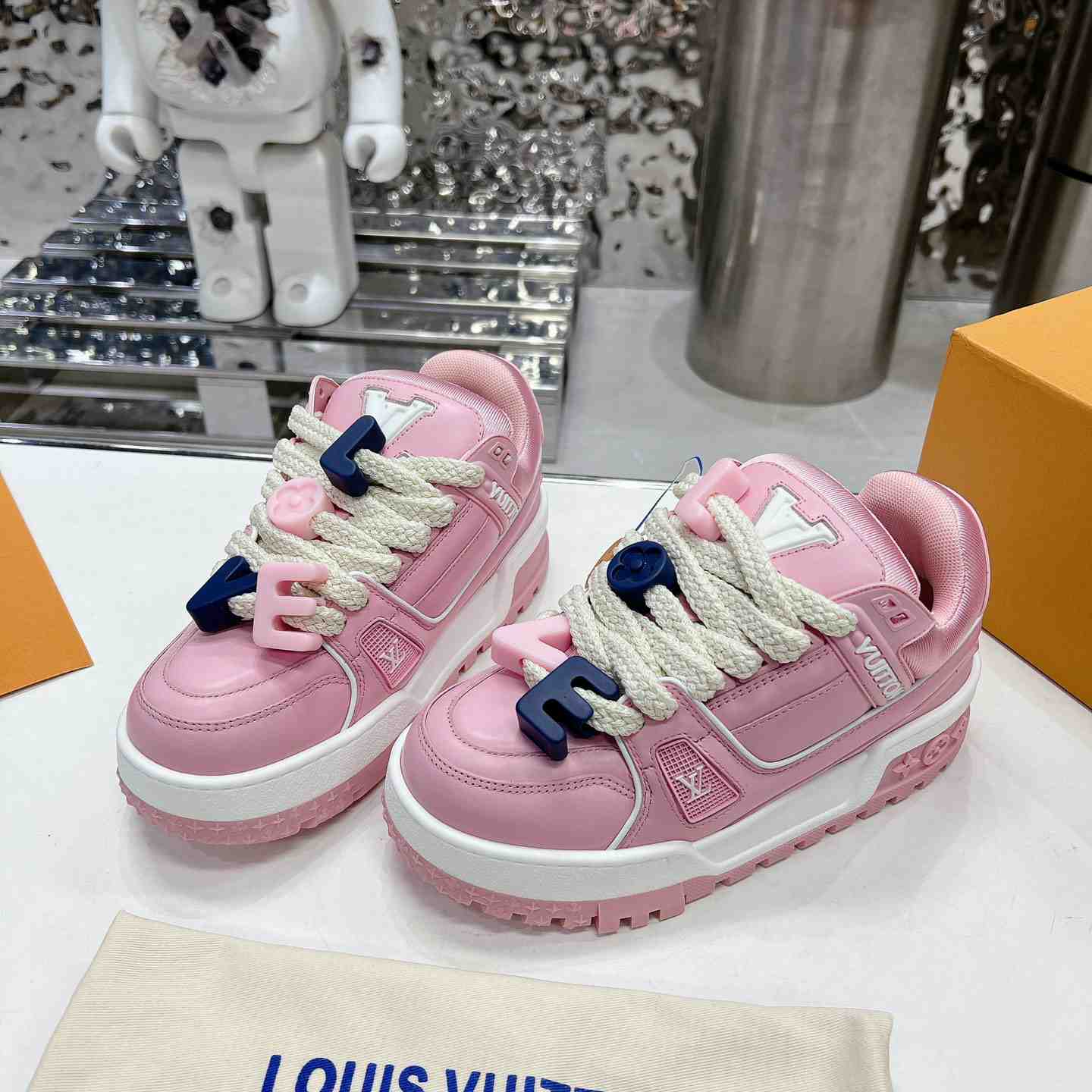 Louis Vuitton LV Trainer Maxi Sneaker   1AD6C8 - 