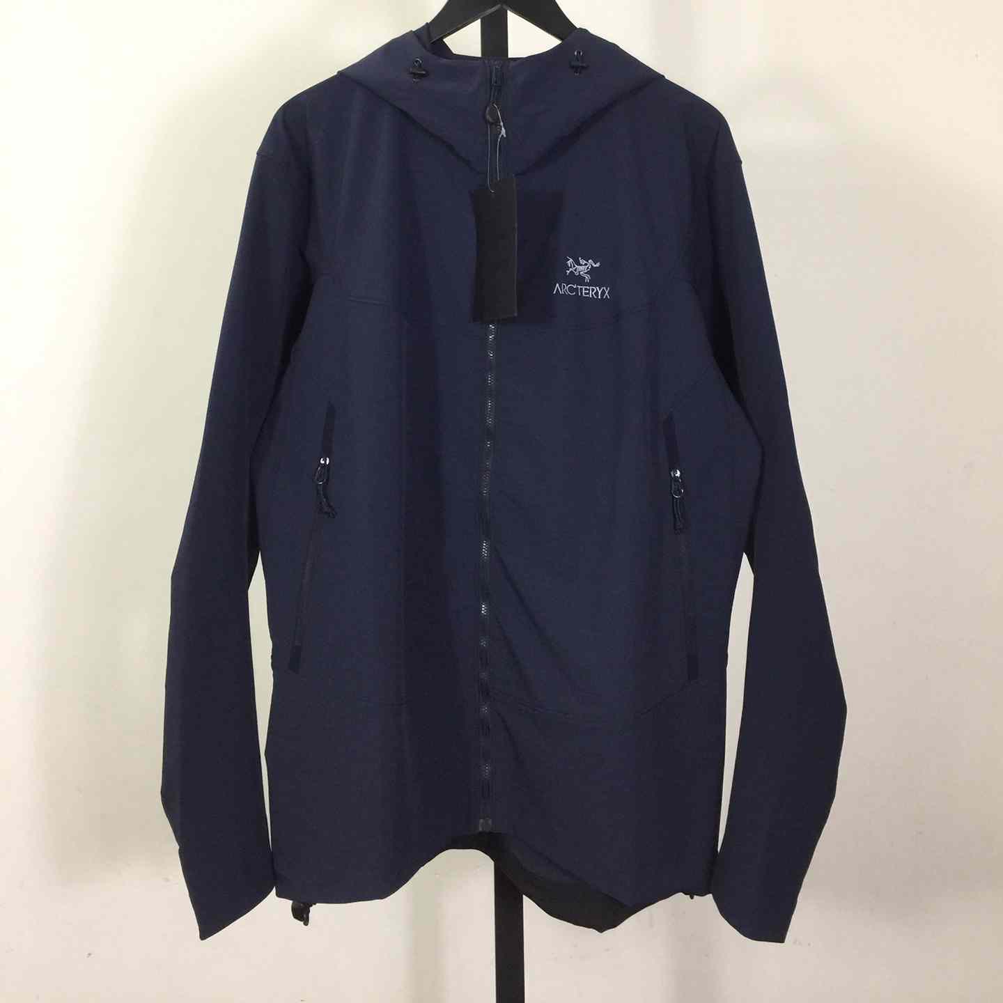 Arc'teryx GammaLt Jacket - PerfectKickZ