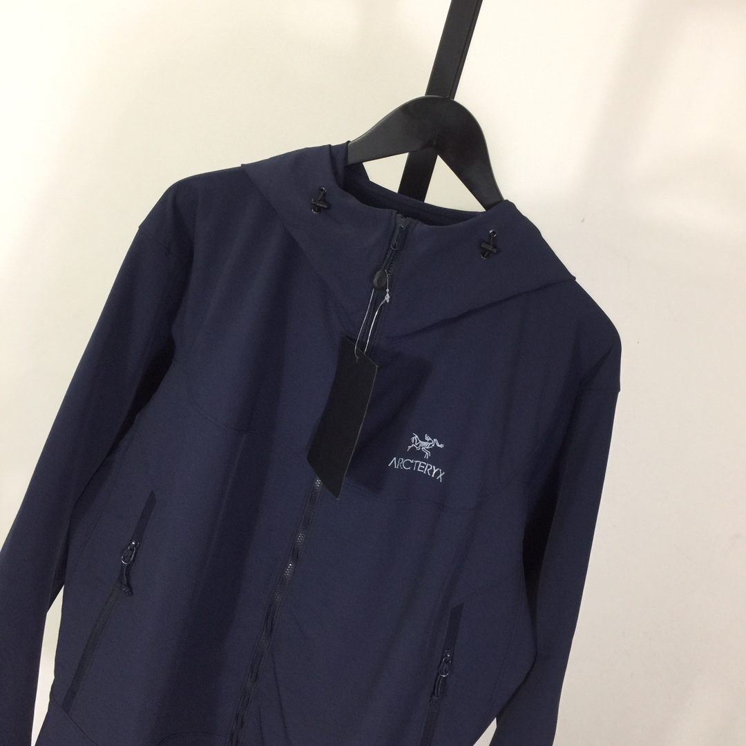 Arc'teryx GammaLt Jacket - PerfectKickZ