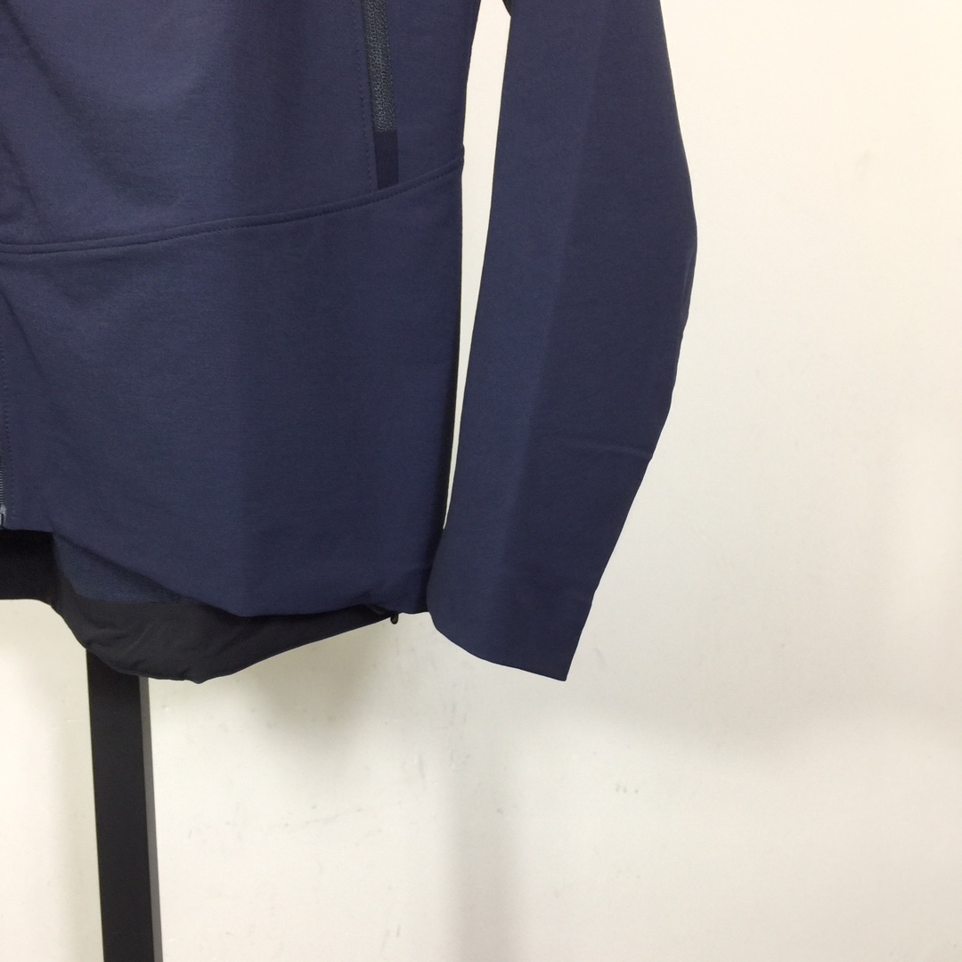 Arc'teryx GammaLt Jacket - PerfectKickZ