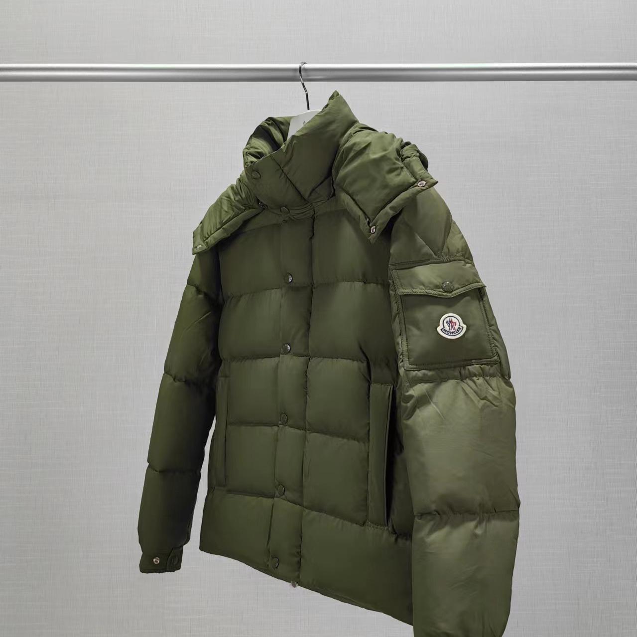 Moncler Vezere Short Down Jacket - PerfectKickZ