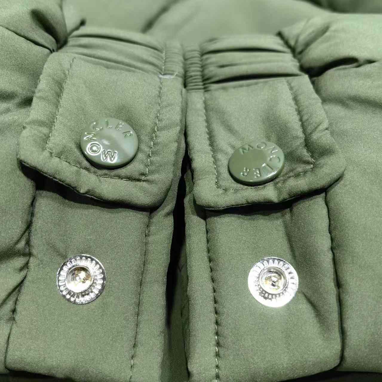 Moncler Vezere Short Down Jacket - PerfectKickZ