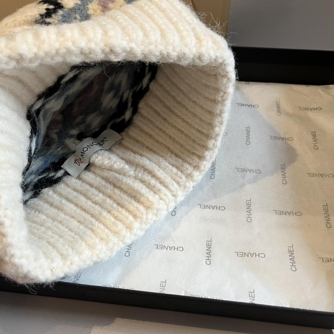 Moncler Beanie  - PerfectKickZ